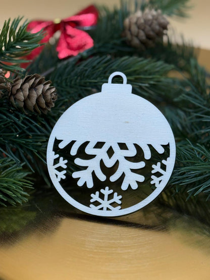 Personalisierbare Weihnachtskugel aus Holz